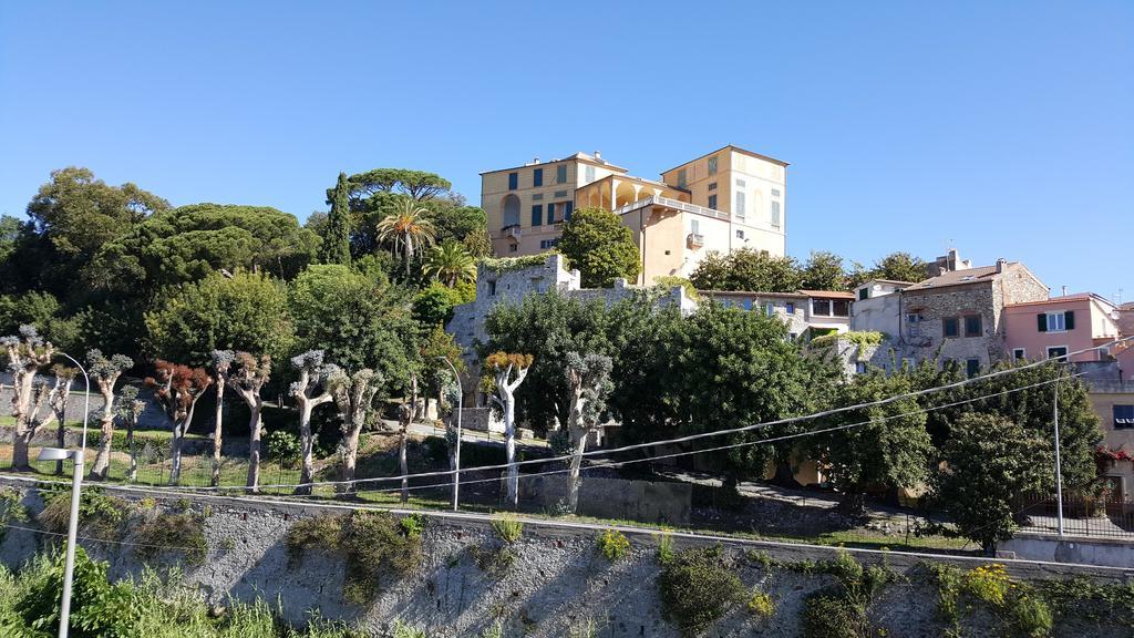 Riviera Palace Residence Лоано Екстериор снимка